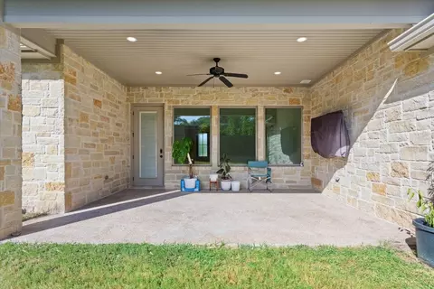 Exterior - 10357 Fallen Leaf Dr, Waco, TX 76712 photo 3 of 8