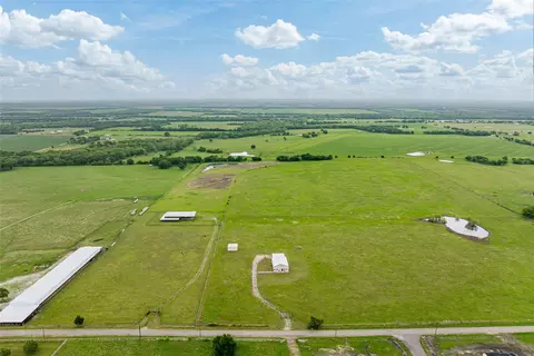 View/Area - 435 County Road 4875, Celeste, TX 75423 photo 3 of 4