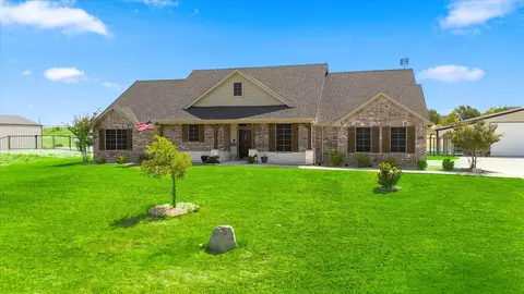1020 Boulder Rd, Weatherford, TX 76085