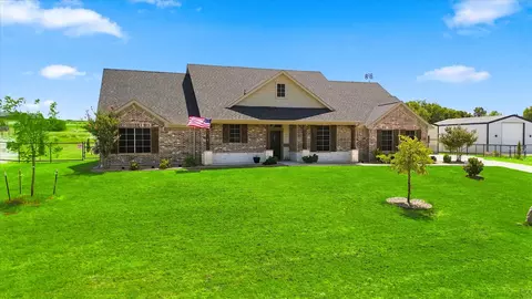 1020 Boulder Rd, Weatherford, TX 76085