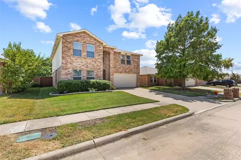 2212 Plum Ct, Little Elm, TX 75068