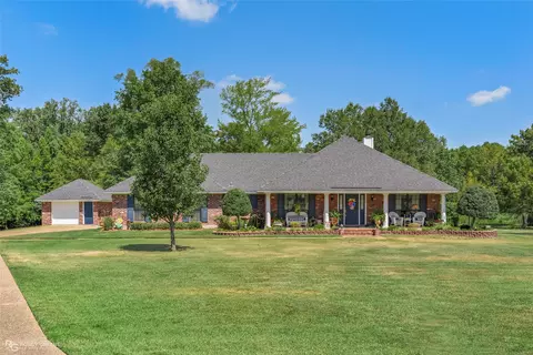 3746 Mallard Bay Cir, Shreveport, LA 71107