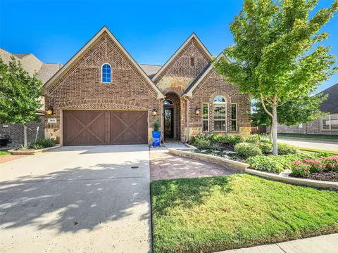 3613 Smith Ln, Flower Mound, TX 75028