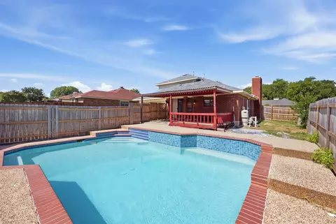 5406 Blue Cove Dr, Garland, TX 75043