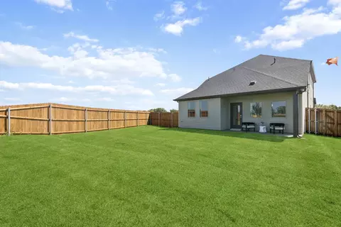 Exterior - 845 Rockcloud Dr, Haslet, TX 76052 photo 4 of 4