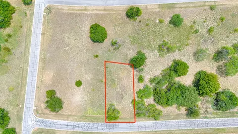42142 Glen Eagles Dr, Whitney, TX 76692
