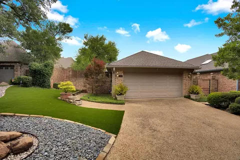 16046 Chalfont Cir, Dallas, TX 75248