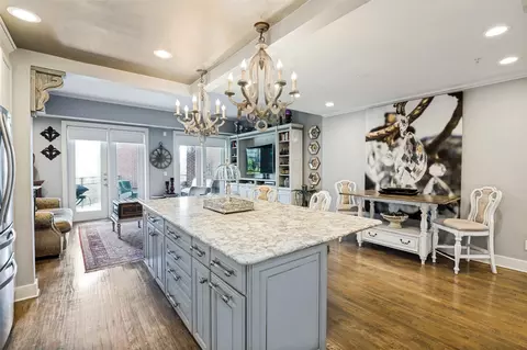 5055 Addison Cir #423, Addison, TX 75001