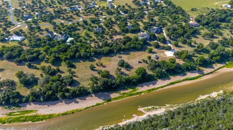 11008 Orchards Blvd, Granbury, TX 76033
