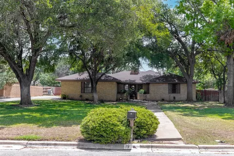 15 Canyon Creek Dr, Brownwood, TX 76801