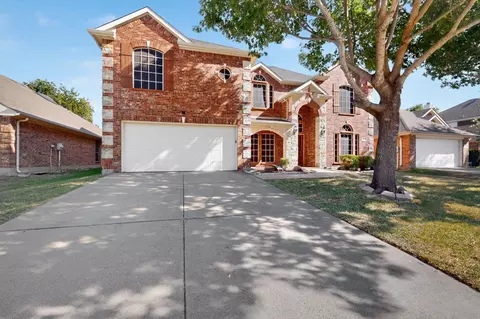 5919 Ridgeway Dr, Grand Prairie, TX 75052