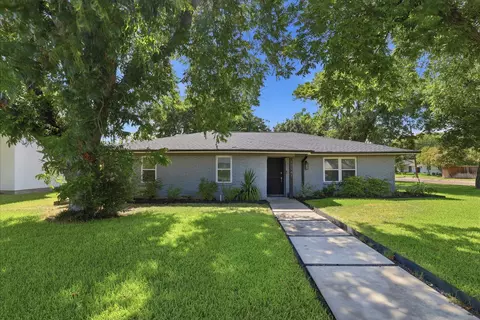 10941 Beauty Ln, Dallas, TX 75229