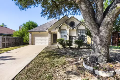 10217 Leatherwood Dr, Fort Worth, TX 76108