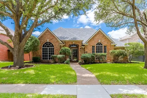 6745 Patrick Ln, Plano, TX 75024