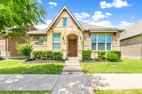7304 Elm Grove Ln, Krugerville, TX 76227