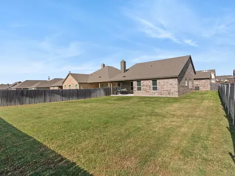Exterior - 3121 Greymoore Dr, Anna, TX 75409 photo 4 of 6