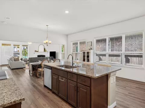 Kitchen - 3121 Greymoore Dr, Anna, TX 75409 photo 4 of 4