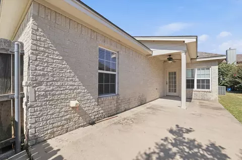 Other - 32 N Shore Cir, Waco, TX 76708 photo 15 of 17
