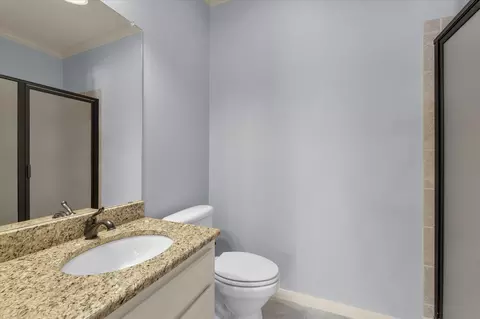 Bath - 32 N Shore Cir, Waco, TX 76708 photo 7 of 7