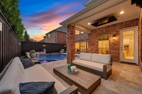 2704 Mendocino Cir, Plano, TX 75093