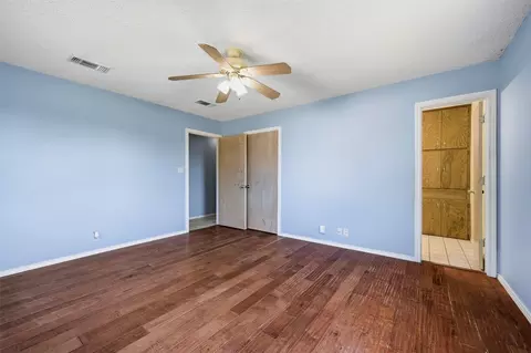 Bedroom - 521 Mccraw Ln, Denison, TX 75021 photo 3 of 9