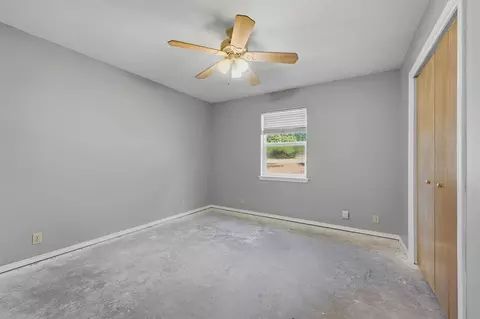 Bedroom - 521 Mccraw Ln, Denison, TX 75021 photo 6 of 9
