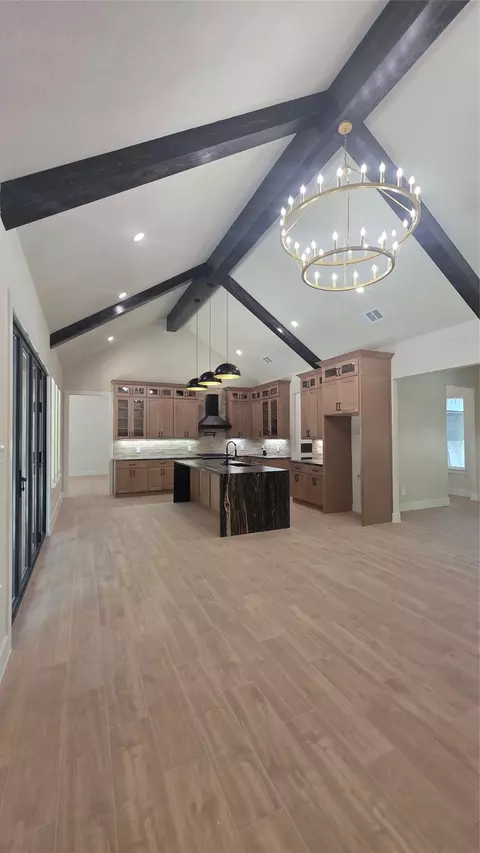 521 Glenwick Dr, Desoto, TX 75115