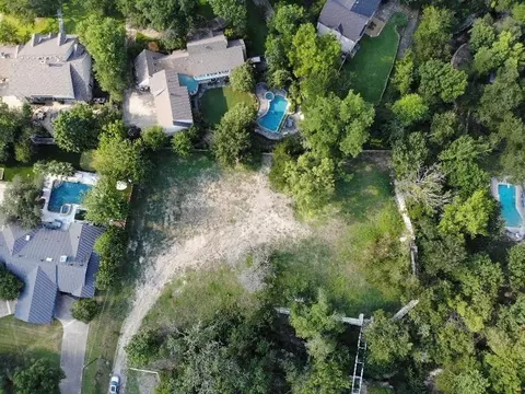 7121 Spring Valley Rd, Dallas, TX 75254
