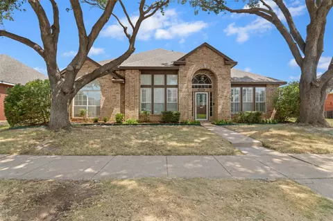 4508 Lake Ridge Dr, The Colony, TX 75056
