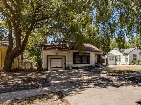 3143 Hedgerow Dr, Dallas, TX 75235