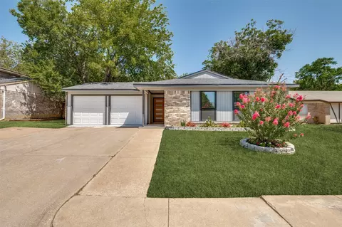 1230 Cielo Vista Dr, Grand Prairie, TX 75052