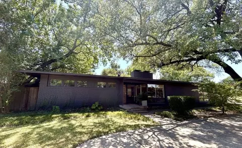 6522 Royal Ln, Dallas, TX 75230