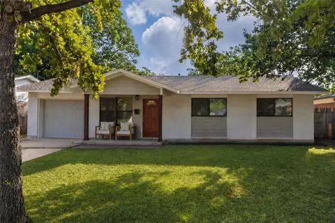 2906 Harvard St N, Irving, TX 75062