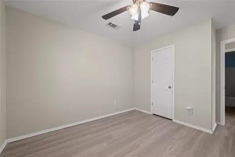 Bedroom - 10805 Snow Pea Dr, Waco, TX 76708 photo 6 of 8