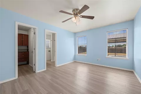 Bedroom - 10805 Snow Pea Dr, Waco, TX 76708 photo 1 of 8