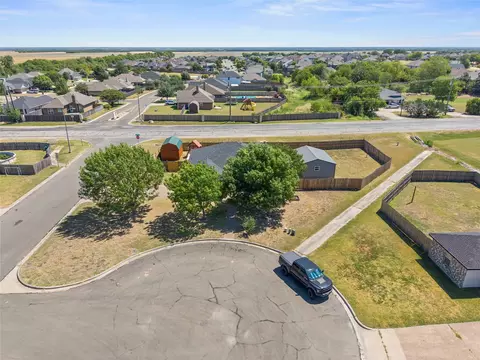 View/Area - 10805 Snow Pea Dr, Waco, TX 76708 photo 6 of 7