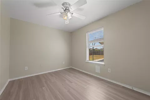 Bedroom - 10805 Snow Pea Dr, Waco, TX 76708 photo 8 of 8