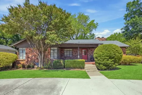 3808 Trail Lake Dr, Fort Worth, TX 76109