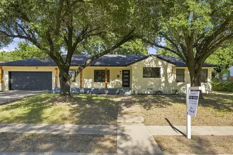 802 Ranier Cir, Garland, TX 75041