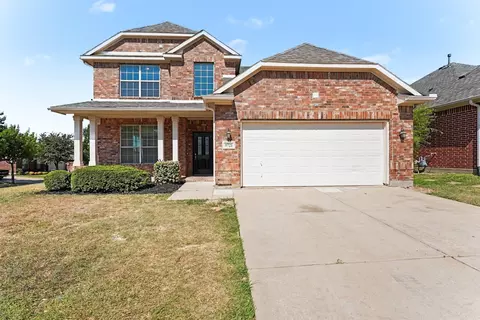 9721 Mcfarring Dr, Fort Worth, TX 76244