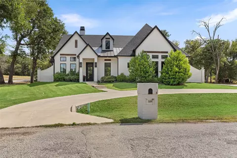 509 Durbin Ct, Runaway Bay, TX 76426