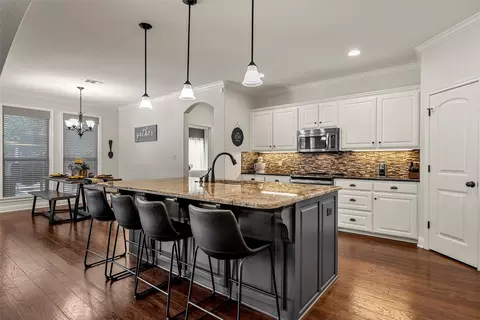 Kitchen - 10308 Whitney Trce, Waco, TX 76708 photo 2 of 3