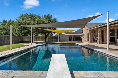 Exterior - 10308 Whitney Trce, Waco, TX 76708 photo 5 of 7