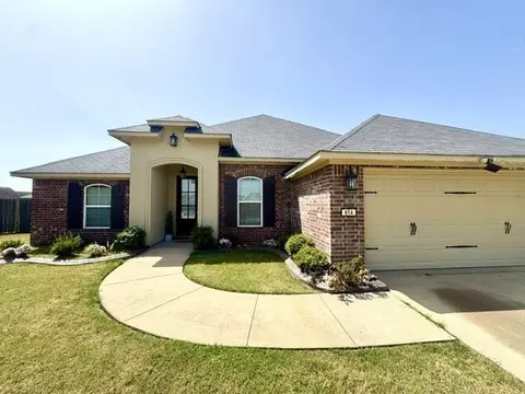 614 Bloomington Ln, Bossier City, LA 71112