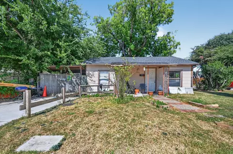 1407 N Main St, Carrollton, TX 75006