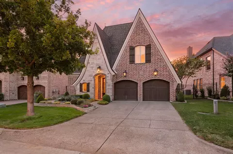 805 Creekview Ln, Colleyville, TX 76034