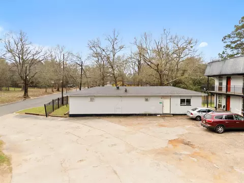 Exterior - 429 Johnson St, Longview, TX 75602 photo 3 of 3