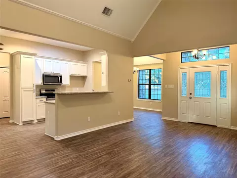 Entry Way - 7055 Joyce St, Eustace, TX 75124 photo 1 of 2