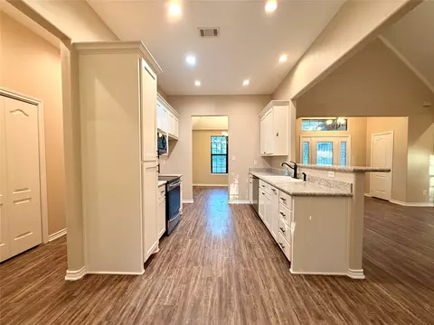 Kitchen - 7055 Joyce St, Eustace, TX 75124 photo 2 of 2