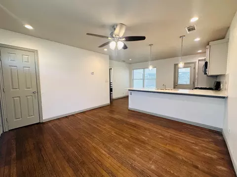 4404 Harwen Ter, Fort Worth, TX 76133